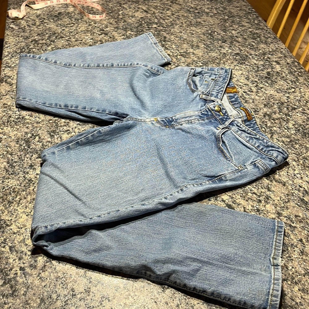 Wrangler Aura Regular Rise Jeans Size 12 31” inseam